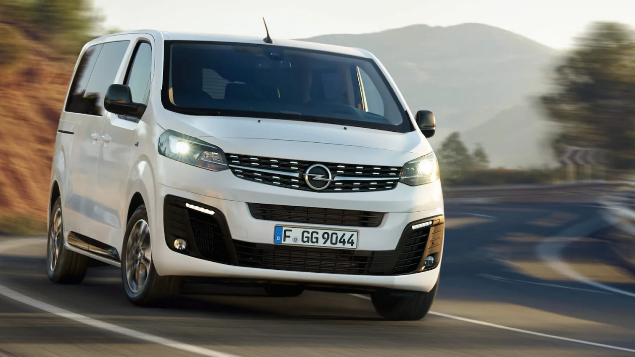 Prices And Specifications For Opel Zafira Life Business 2023 In UAE 